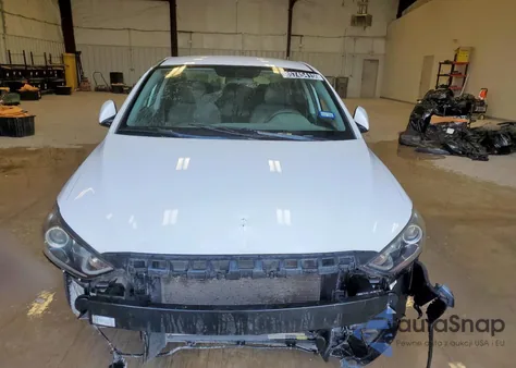 2018 Hyundai Elantra Se from USA, damaged, VIN 5NPD74LF9JH280994